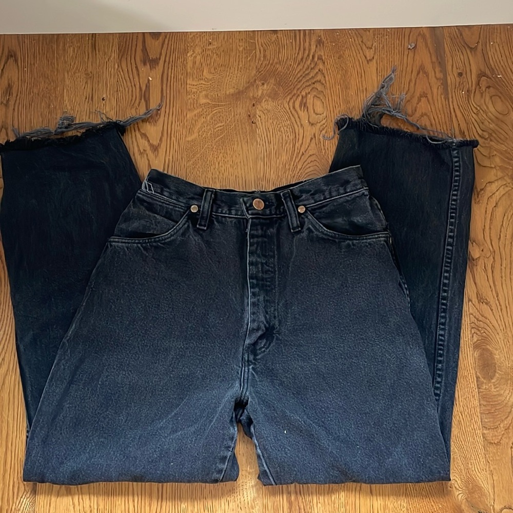 Black women’s Wrangler jeans
